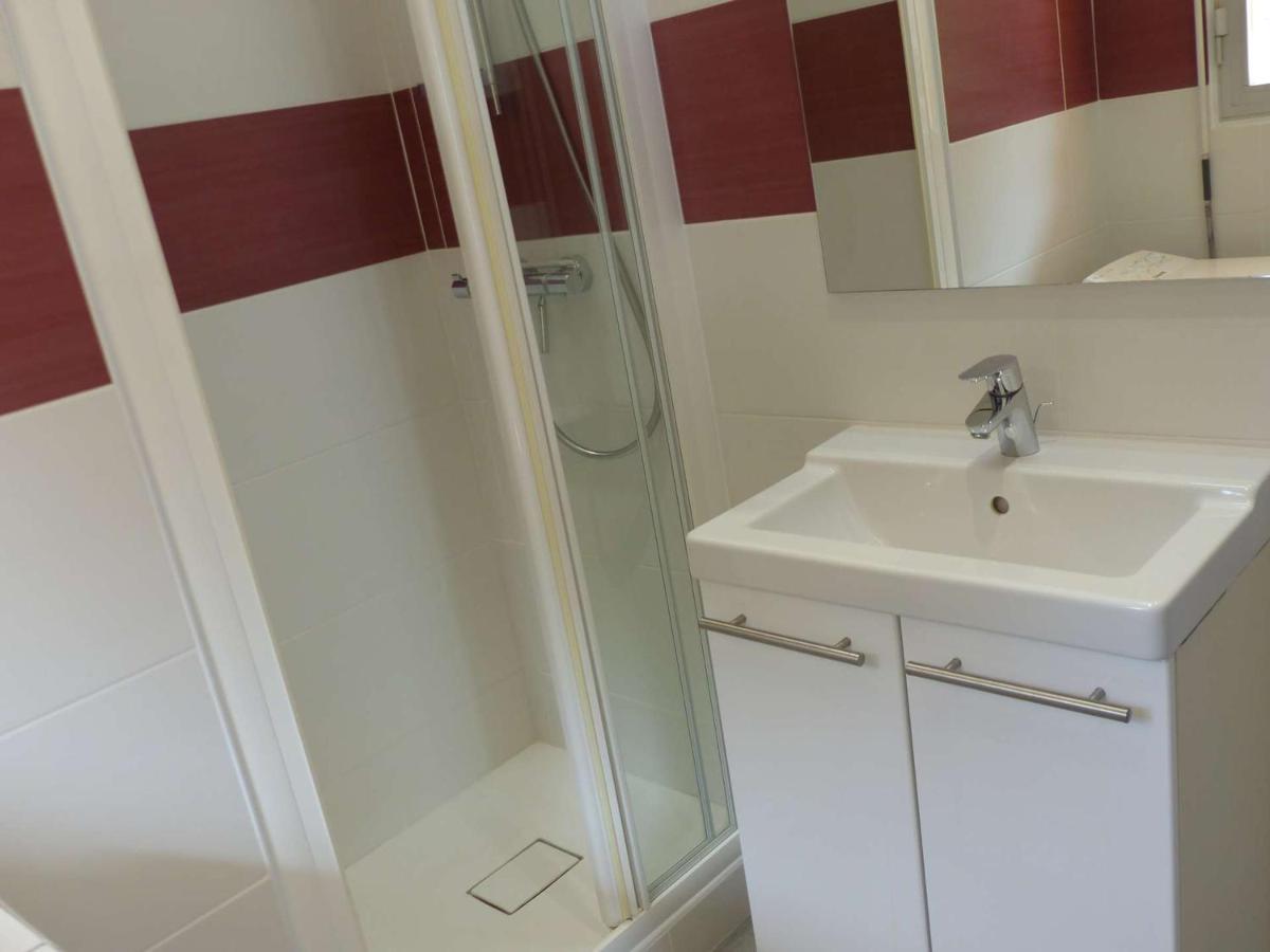 Charmant Studio Climatise Avec Balcon A 50M De La Plage - Le Lavandou Centre-Ville - Fr-1-308-110 Экстерьер фото