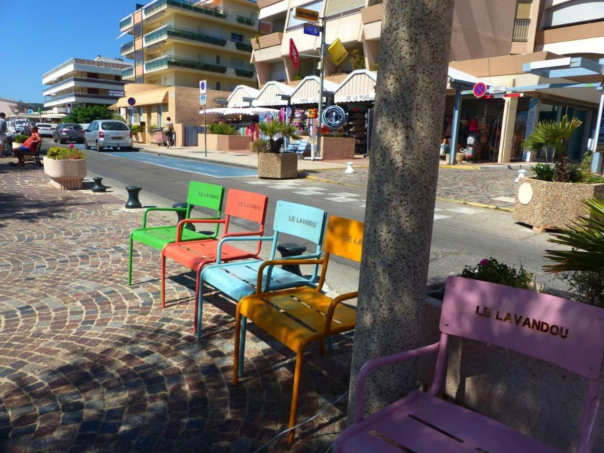 Charmant Studio Climatise Avec Balcon A 50M De La Plage - Le Lavandou Centre-Ville - Fr-1-308-110 Экстерьер фото